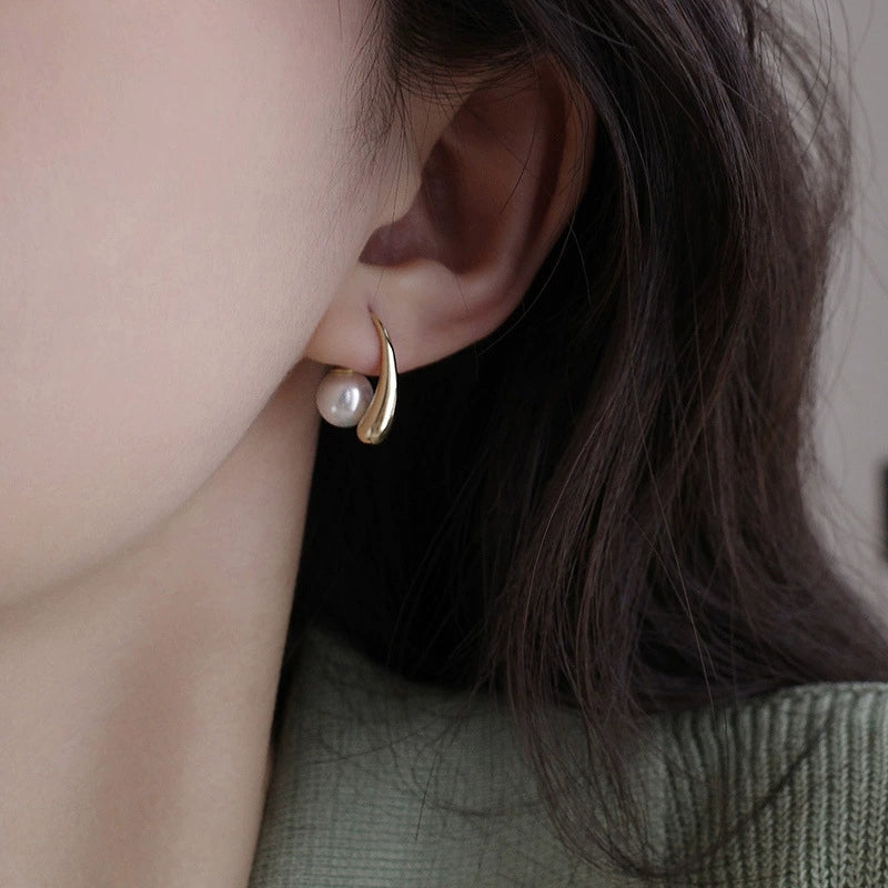 Just Lil Things Elegant Teardrop Pearl Hook Earrings jlt13300