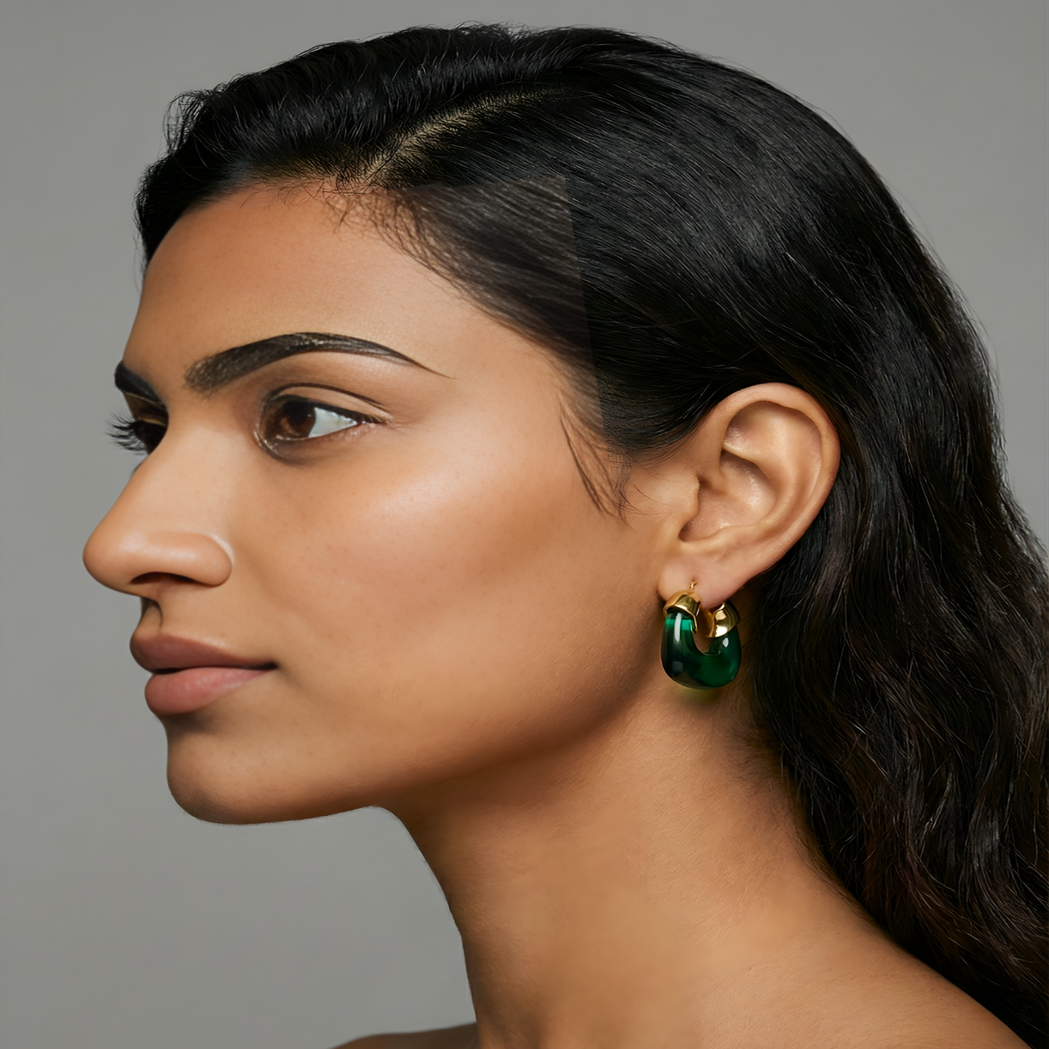U Shaped Green Hoop Earrings JLT11344
