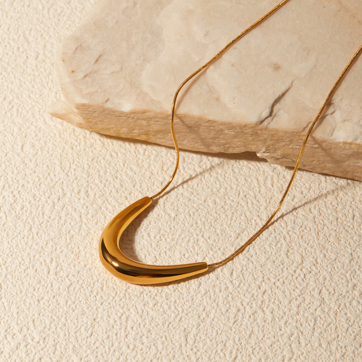 Arc U Shaped Curved Chain- Necklace - JLTN1187