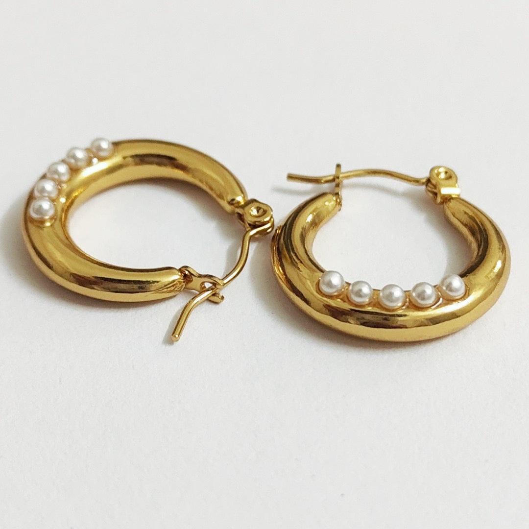 Just Lil Things Gold Hoop Earrings jlt12189