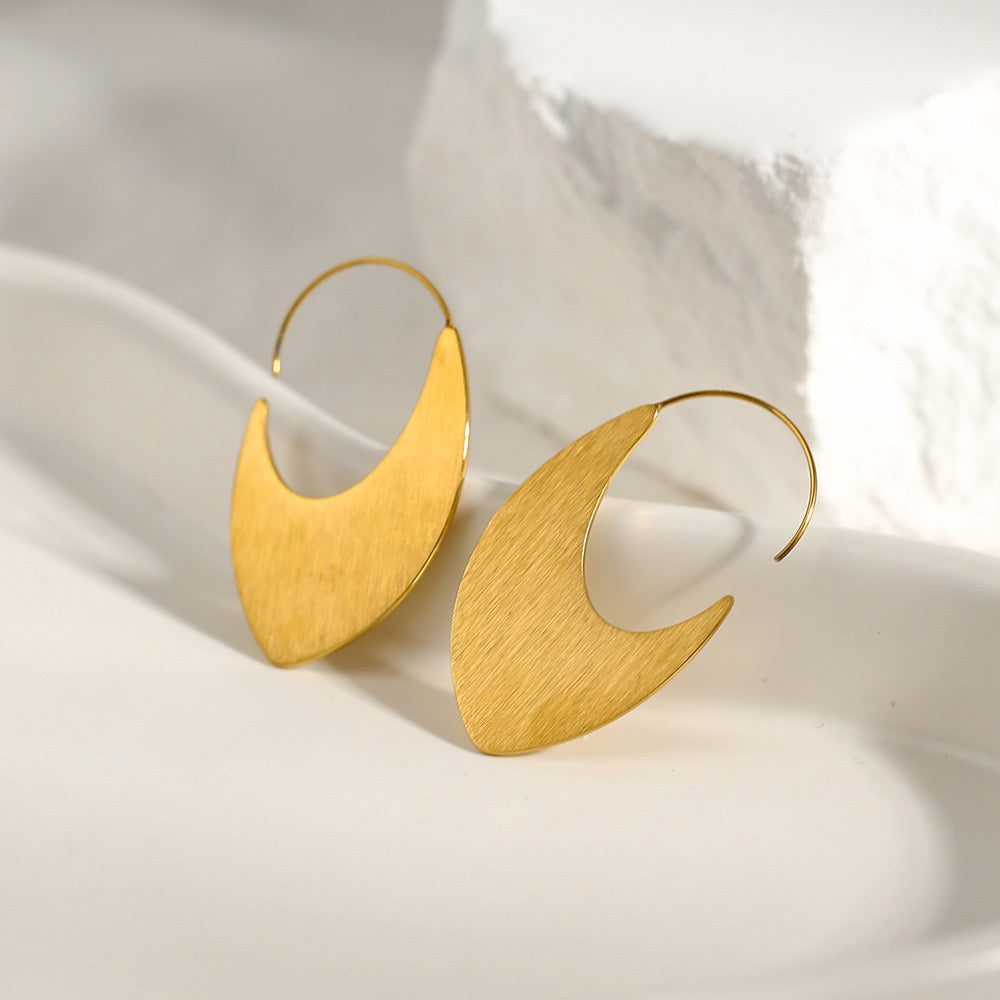 Matte Gold Crescent Hoop Earrings jlt11816
