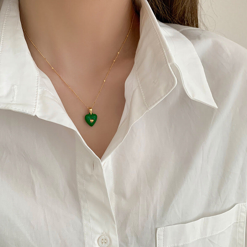 Green Heart Pendant Necklace jltn0670