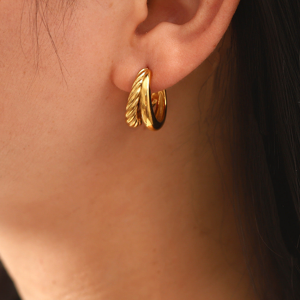 Gold Double Hoop Earrings with Textured Detail jlt11724