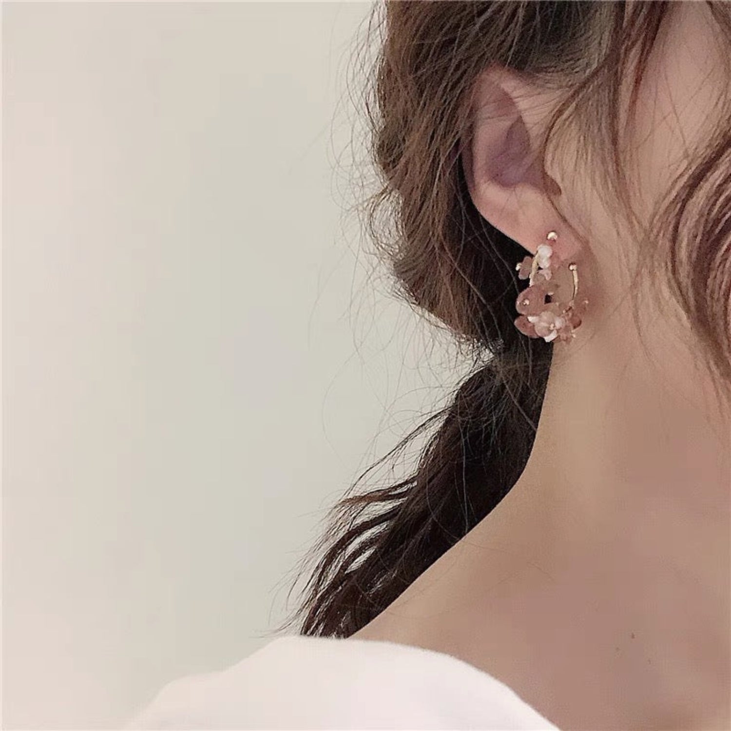 Rose Stone and Pearls Pin Earrings JLT10265