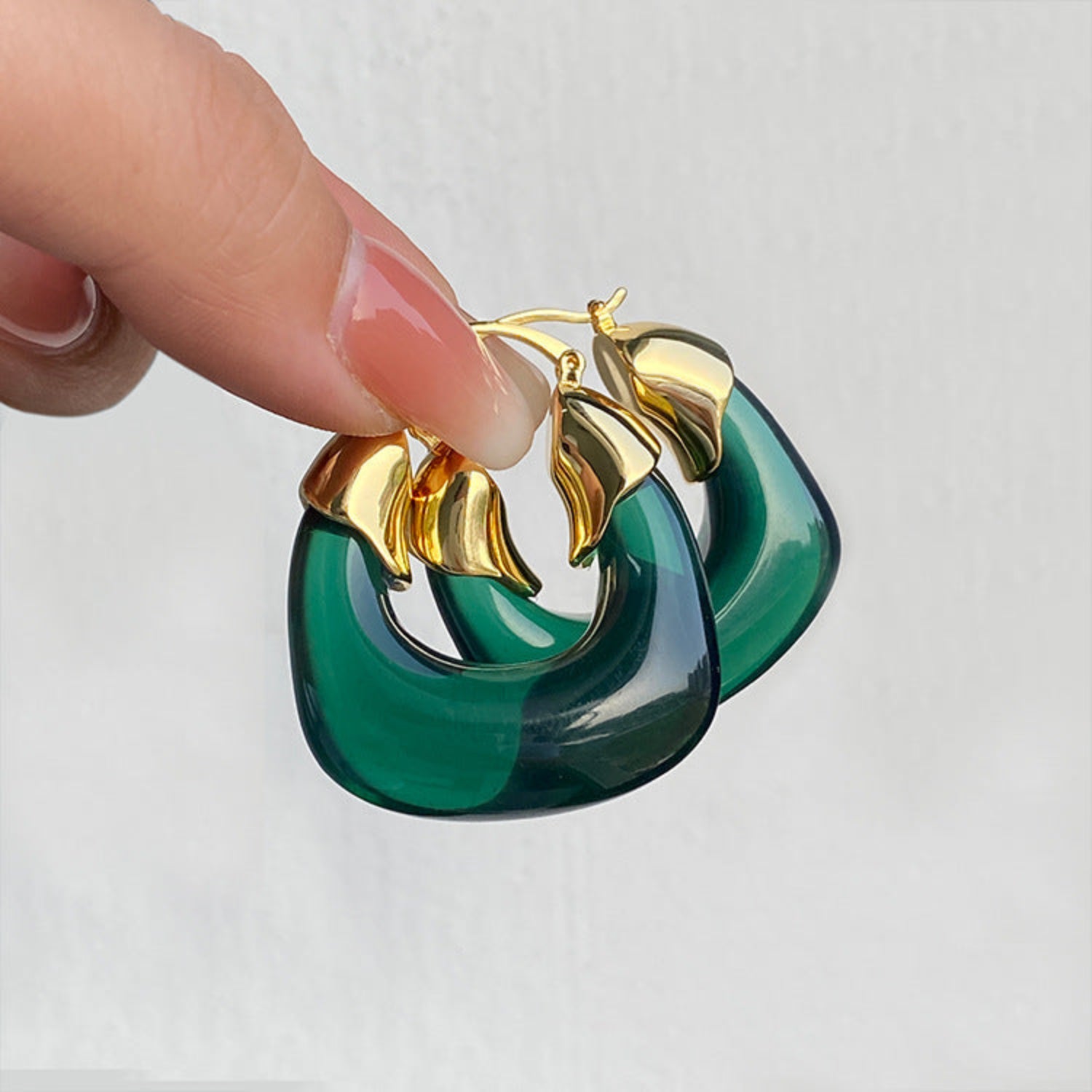 U Shaped Green Hoop Earrings JLT11344
