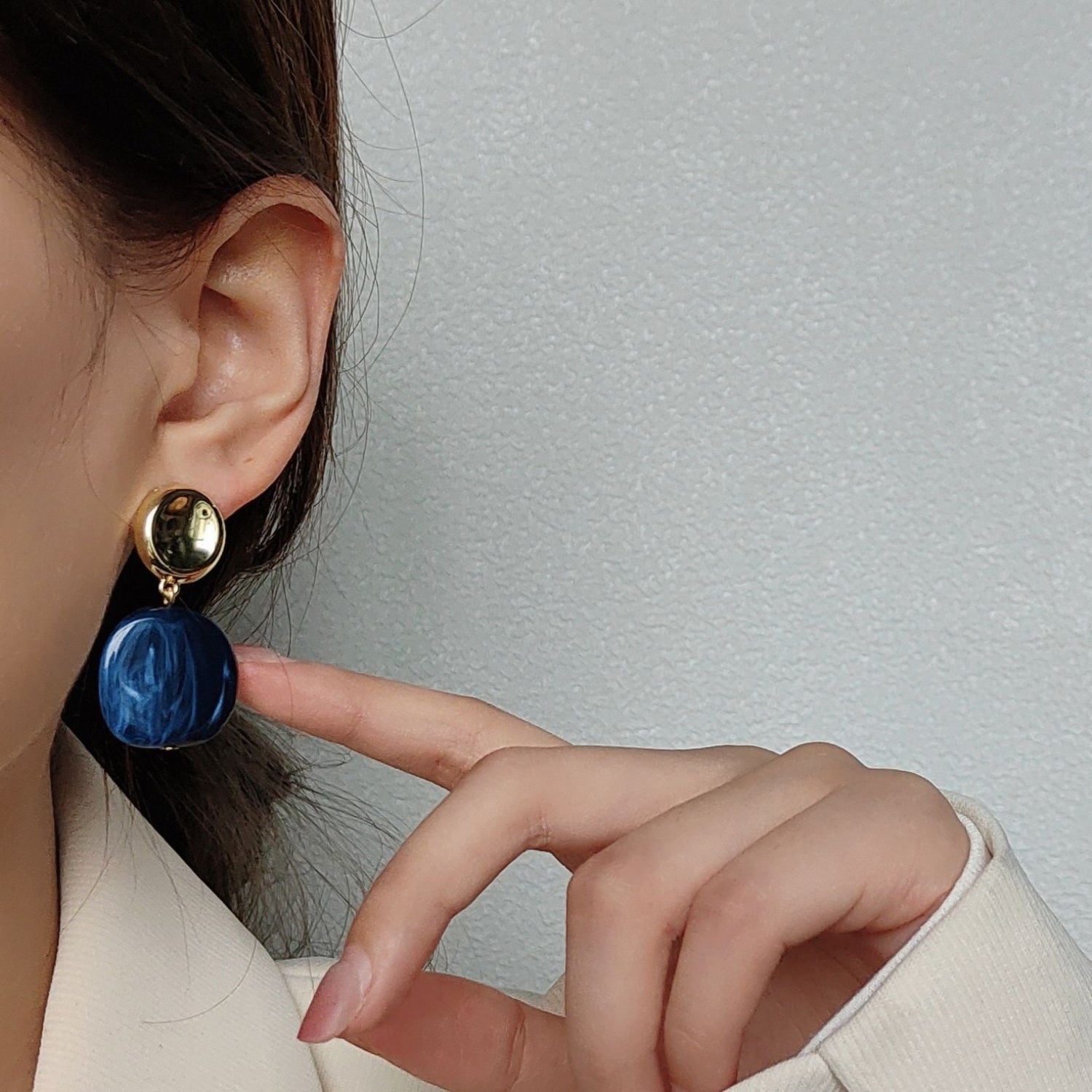 just lil things Blue Pin EarringsJLT12580