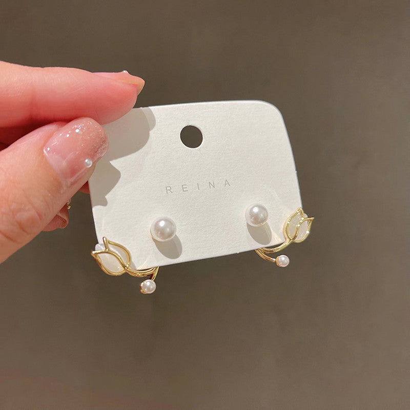 Just lil things Bud Pearl Alloy Pin Earrings JLT12589