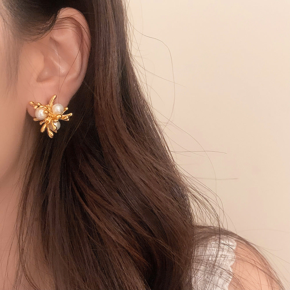 Pearl Cluster Branch Gold Pin Earrings JLT12687