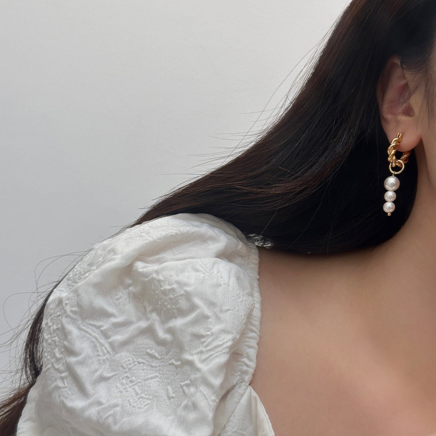 Twisted Rope Hoop Hanging Pearl Drop Earrings JLT12745