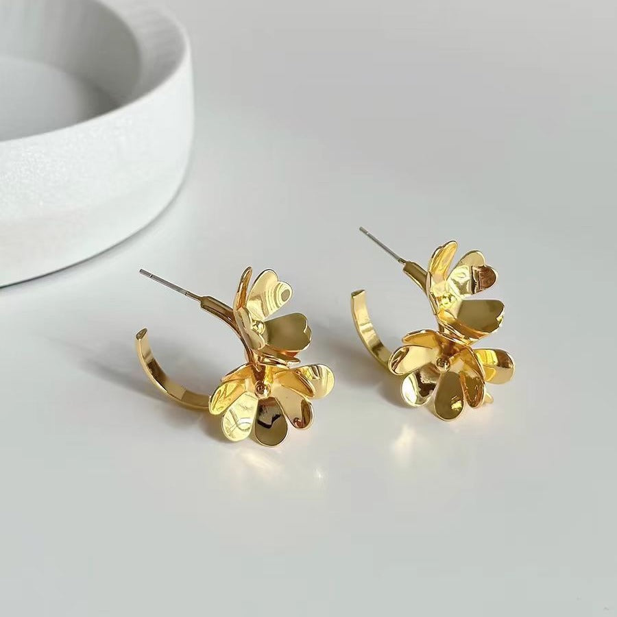 Tri Flower Gold Hoop Earrings JLT12839