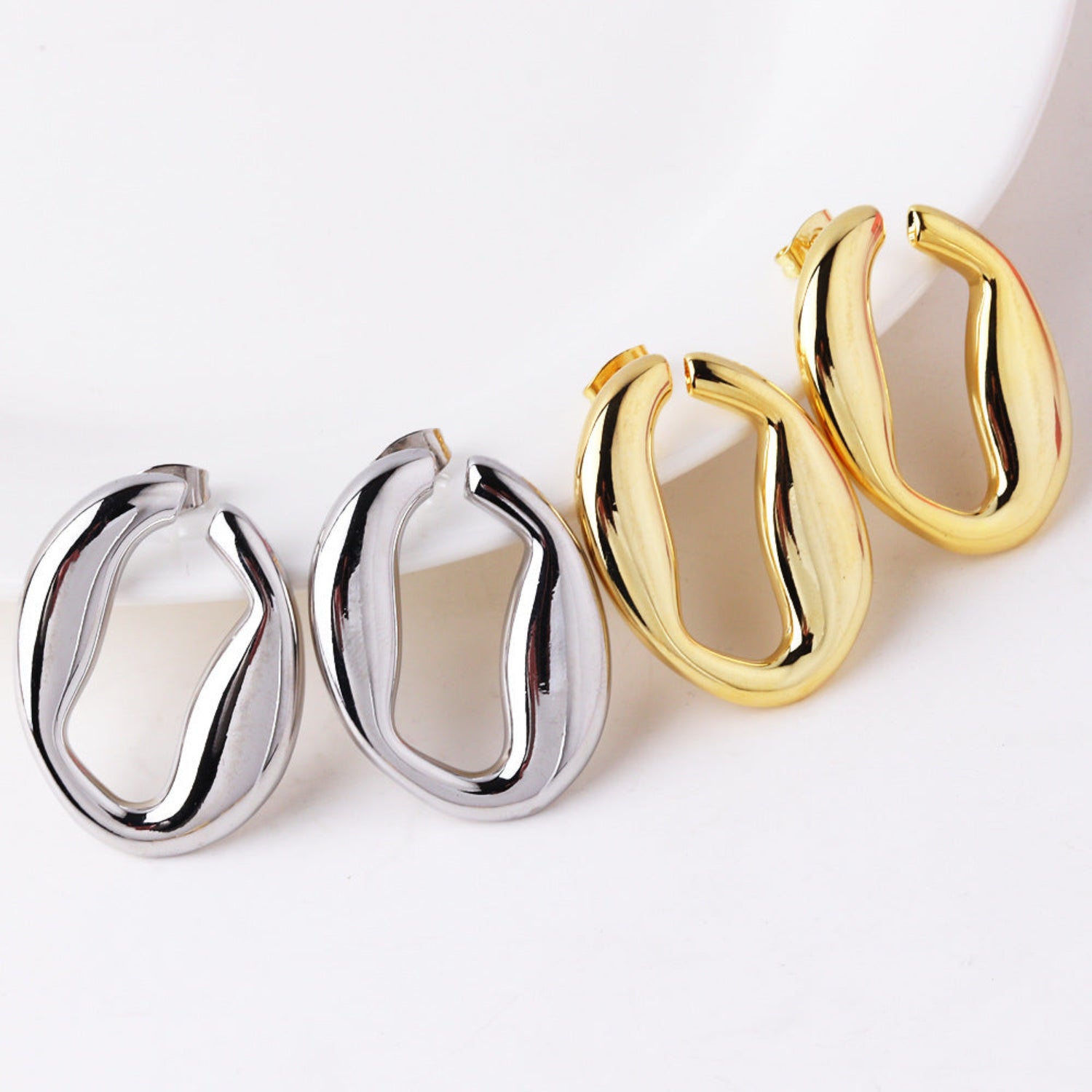 Smoothly Glided Alloy Metal Steel Pin Earrings JLT12862