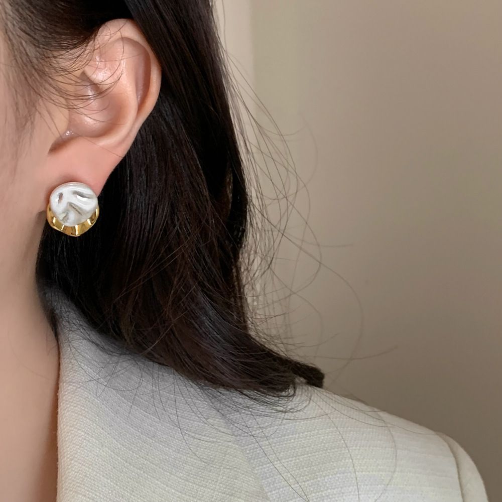 Dual Layer Horse Hoof Multicolour Pin Earrings JLT12909