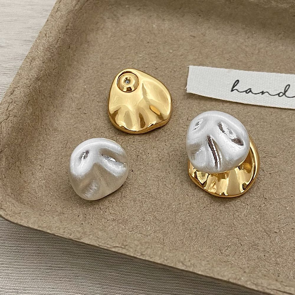 Dual Layer Horse Hoof Multicolour Pin Earrings JLT12909