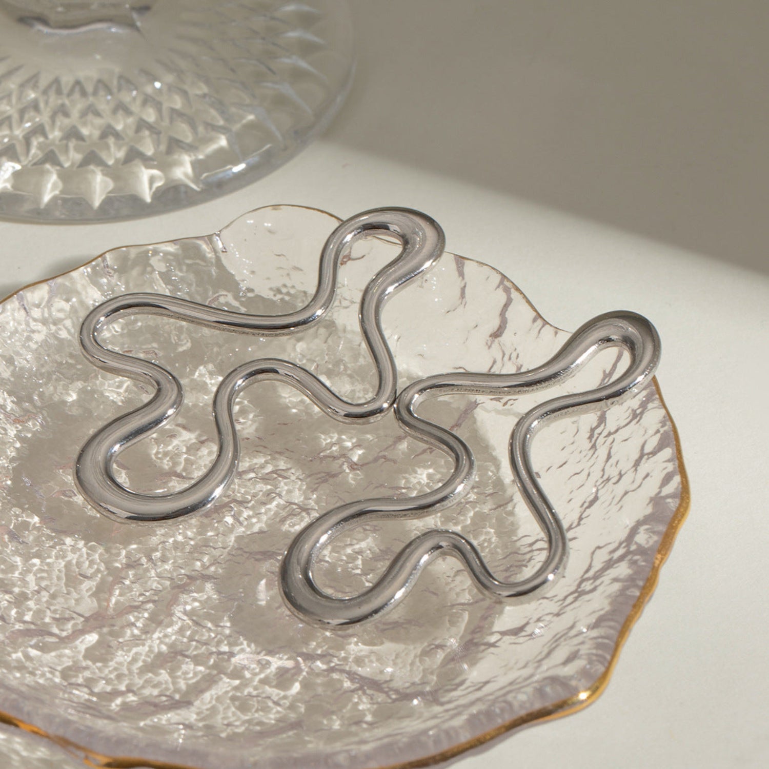 Geometric Irregular Hollow Silver-color Stud Earring JLT12916