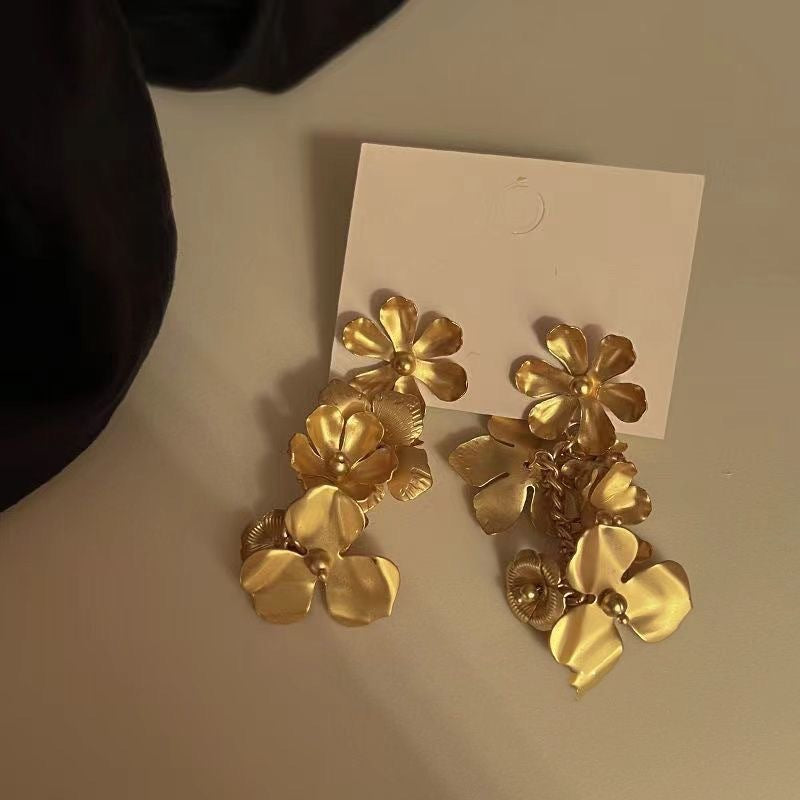 Multi Metal Flower Gold Drop Earring JLT12936