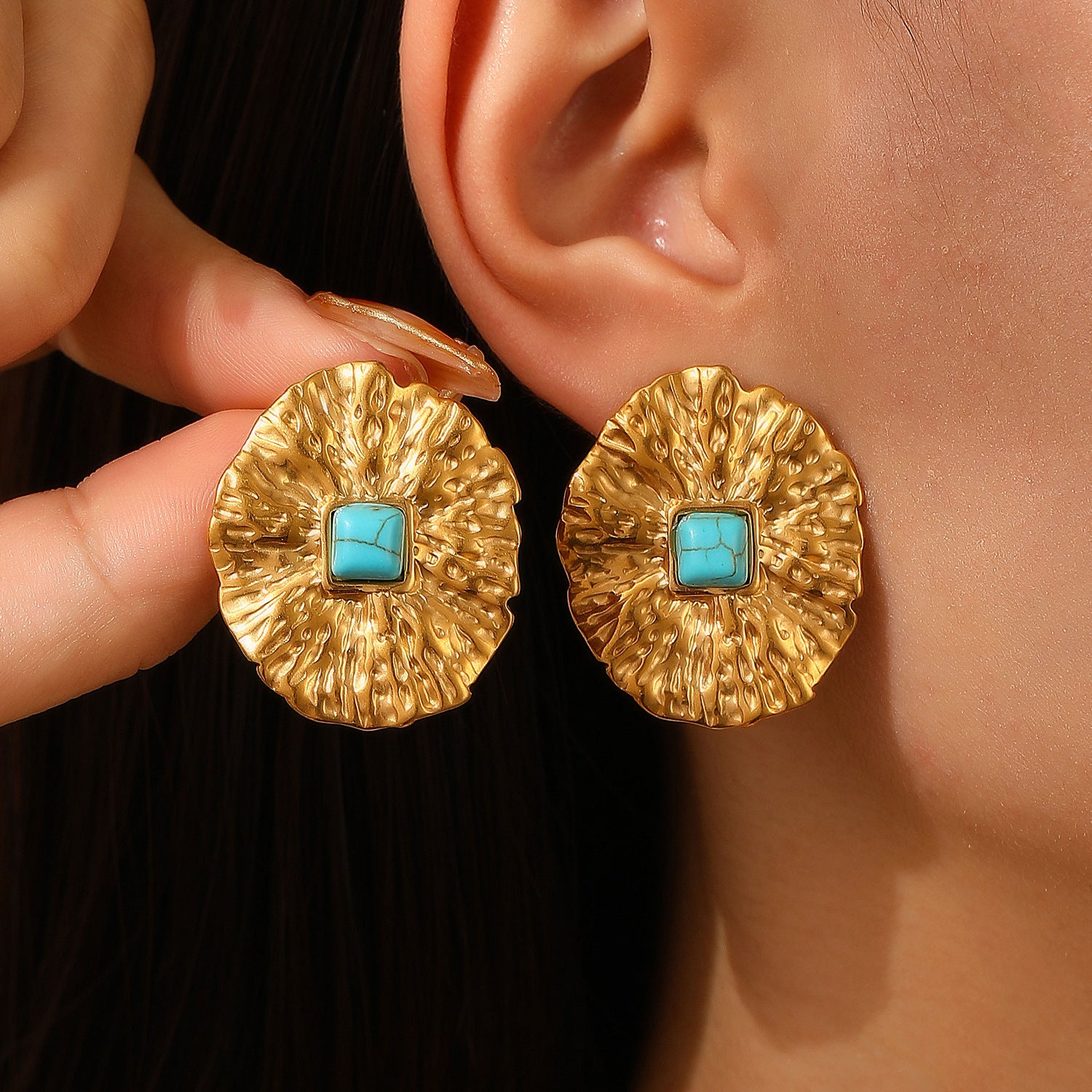 Toned Metal Green Turquoise Stud Gold Earring JLT12970