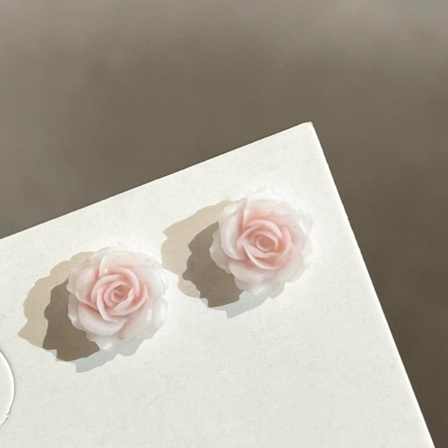 Elegant Pink Rose Stud Earrings JLT13642