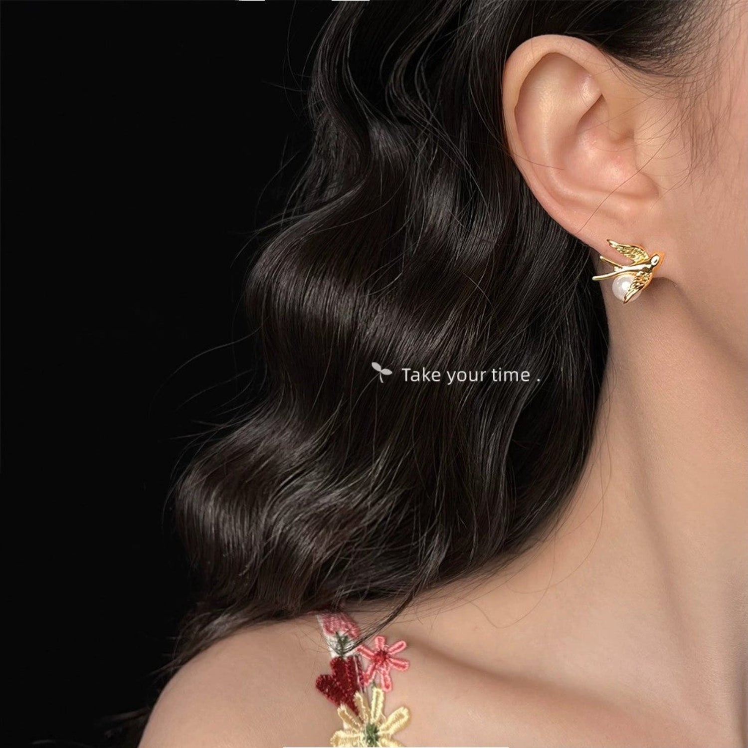 Gold Swallow Pearl Stud Earrings JLT13712