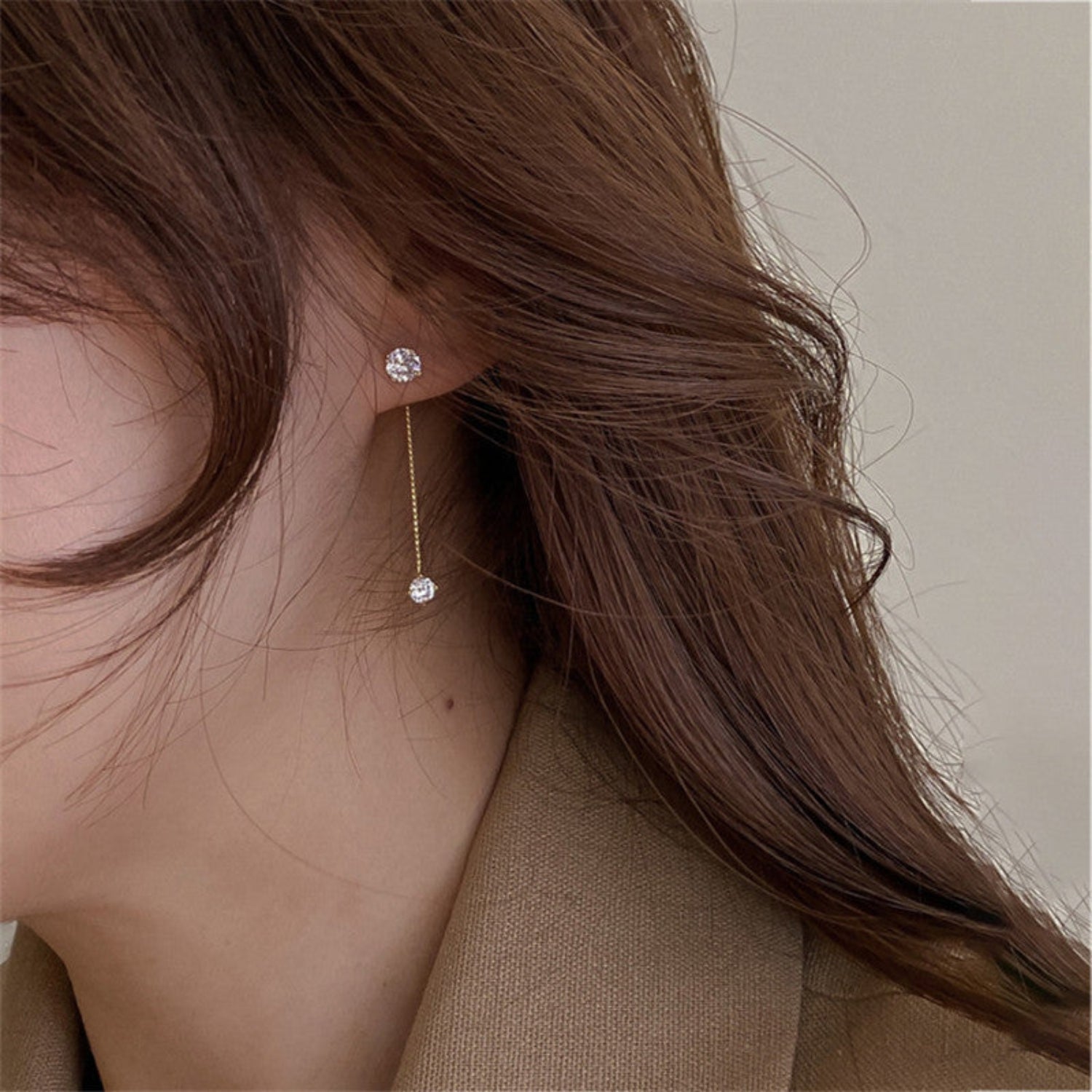 Gold Sparkling Crystal Drop Earrings JLT13782