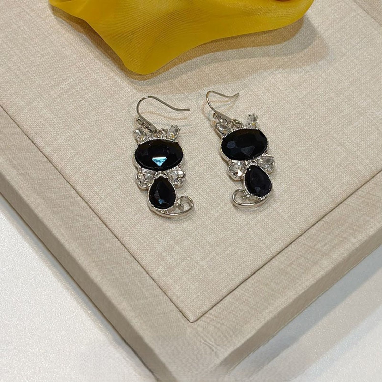 Black Cat Drop Earrings JLT13856