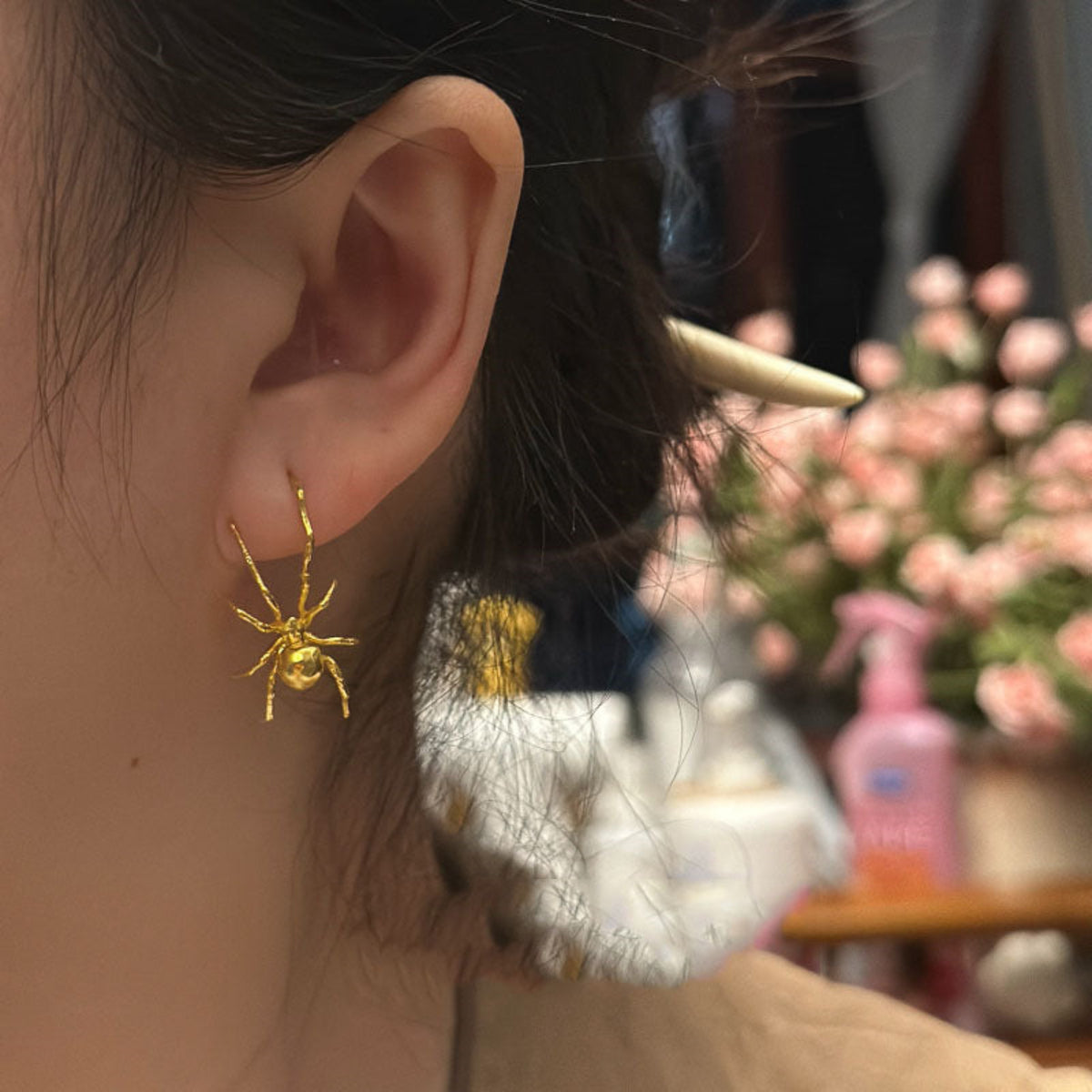 Gold Spider Round Gothic Earrings JLT13909