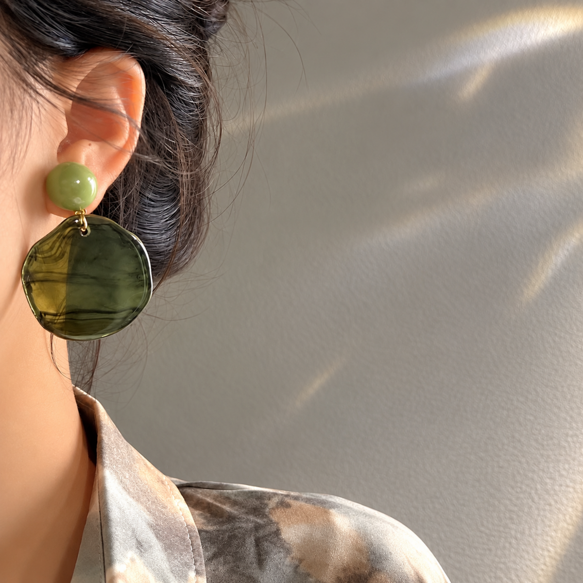 Green Marble Disc Drop Earrings JLT14039