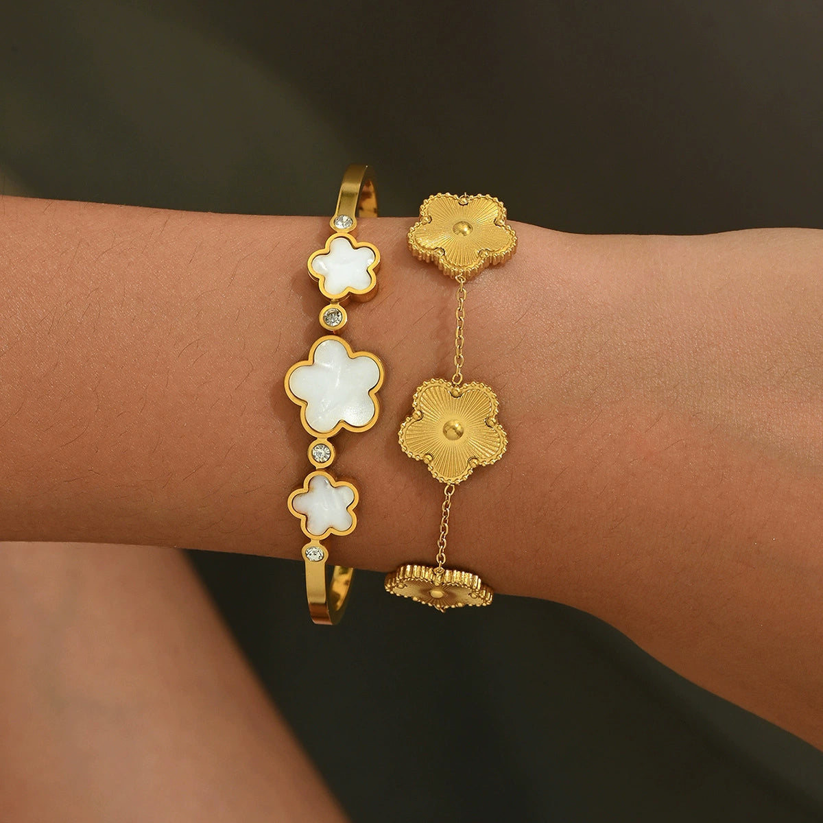 Dual Clove Textured Flower Bracelet (stack of 2) JLTB0728