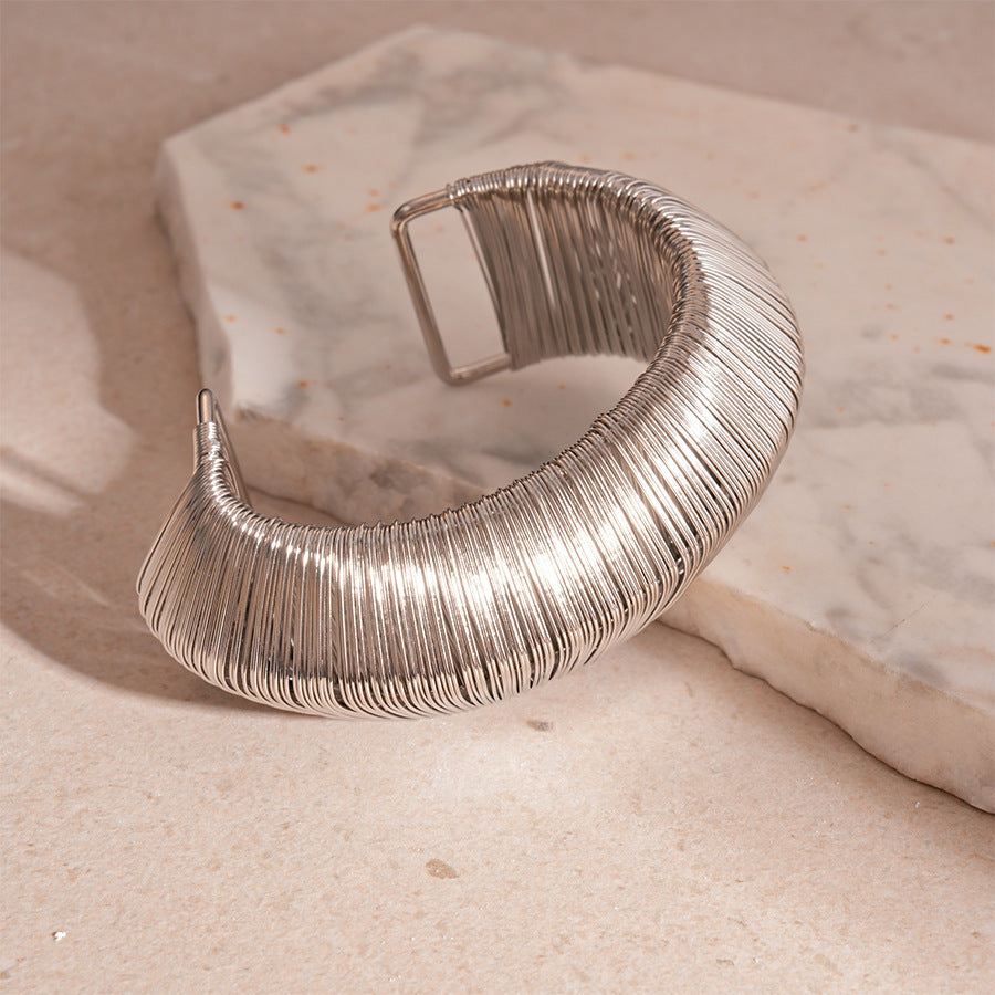 Silver Woven Sculptural Resin & Wire Wrapped Designs Bracelet JLTB0809