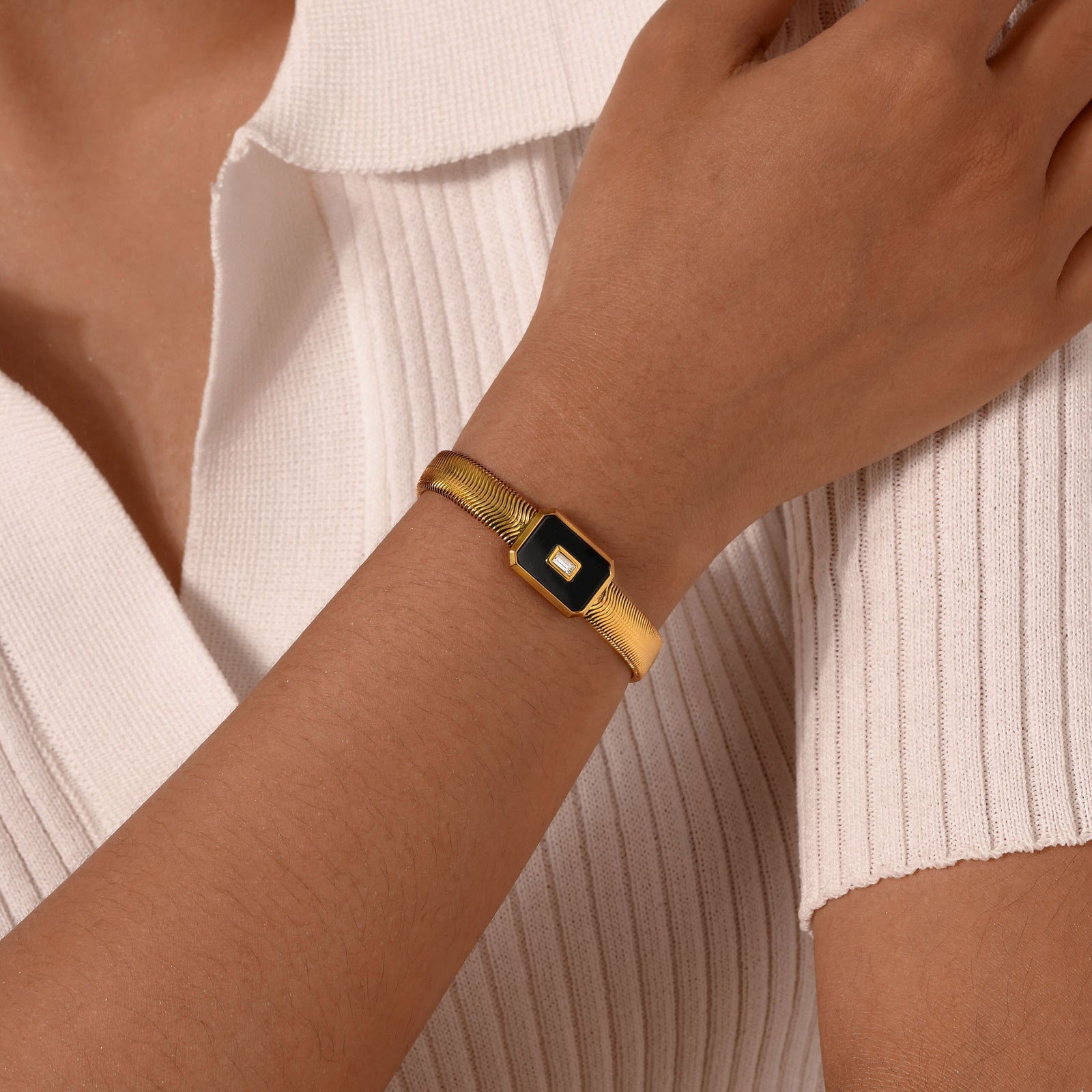 Just Lil Things Luxe Black Enamel & Rectangular Stone Accent Gold-Toned Snake Chain Bracelet JLTB0857