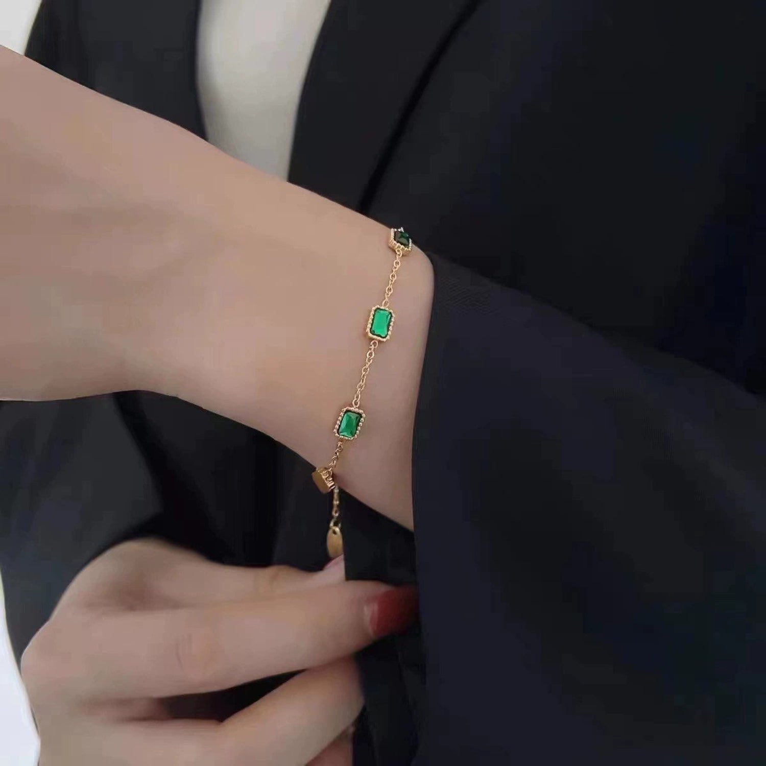 Just Lil Things Emerald Charm Bracelet with Gold Chain Links JLTB0955