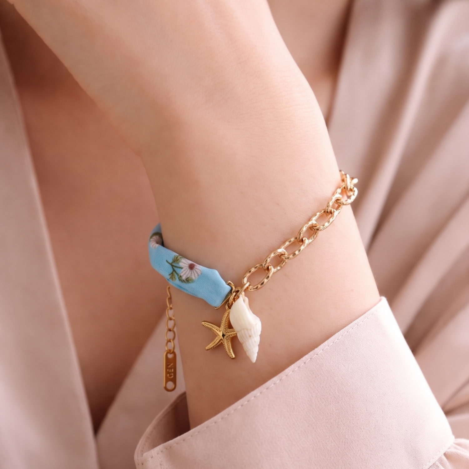 Just Lil Things Ocean Bloom Starfish & Shell Charm Bracelet JLTB0962