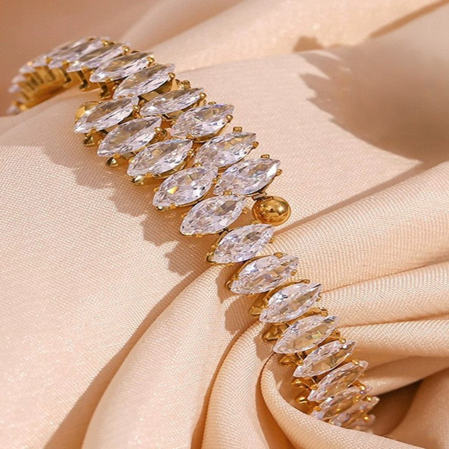 Just Lil Things Marquise Shine Bracelet JLTB0974