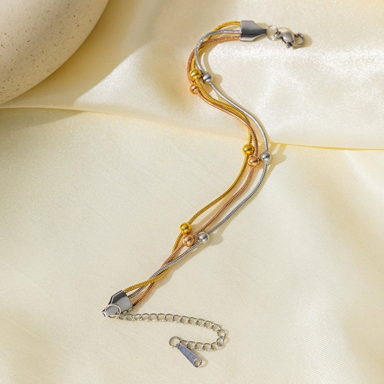 Tricolor Layered Bead Snake Bracelet JLTB1045