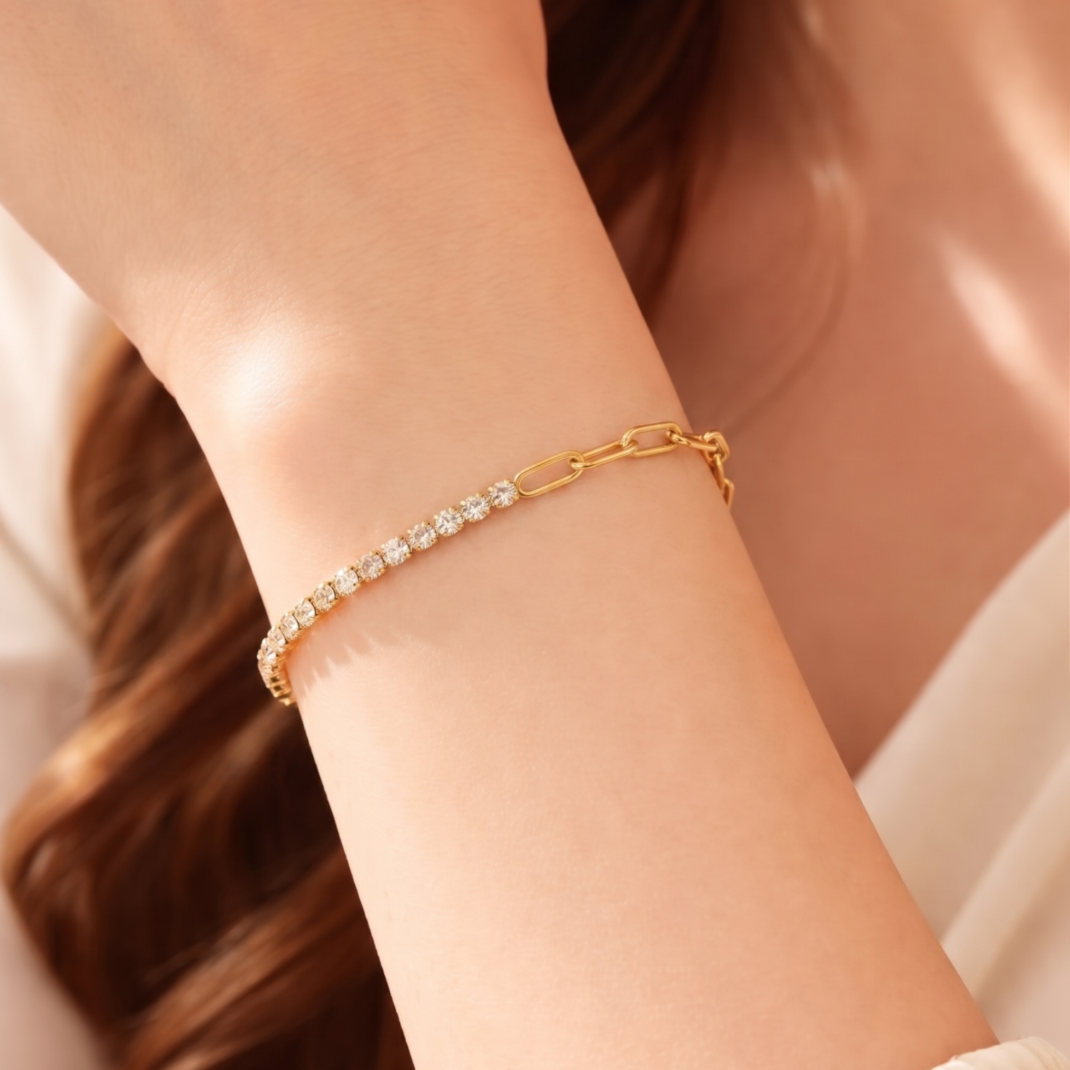 Gold Two-Tone Linked Bracelet JLTB1070