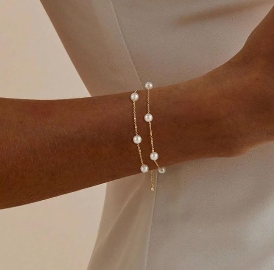 Minimalist white Pearl Bracelet JLTB1113