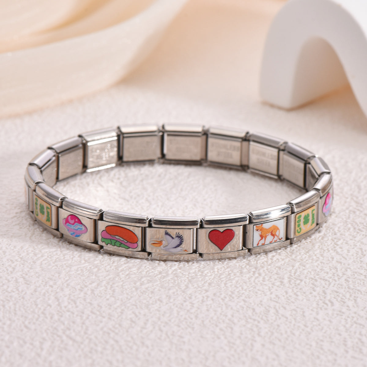 Silver Red-Heart Charm Link Bracelet JLTB1257