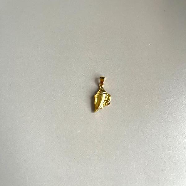 Just Lil Things Conch Shell Charms JLTCH0015