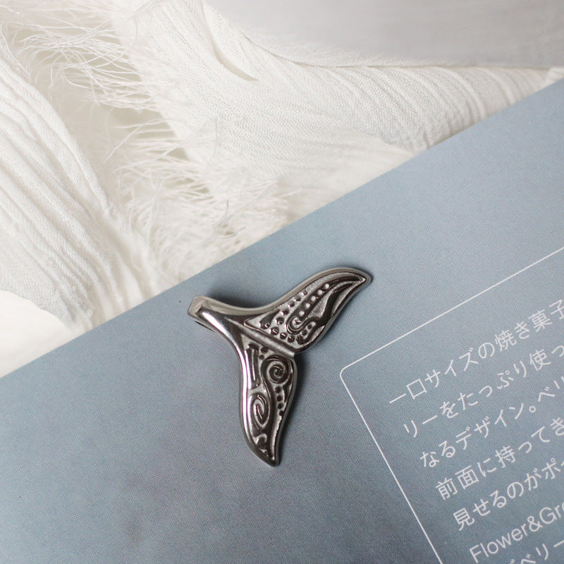 Just Lil Things Artificial Whale Tail Charms JLTCH0019