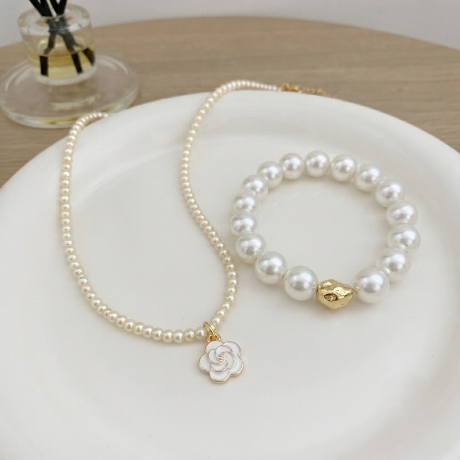 Classic Pearl Jewelry Set JLTCOMBO0001