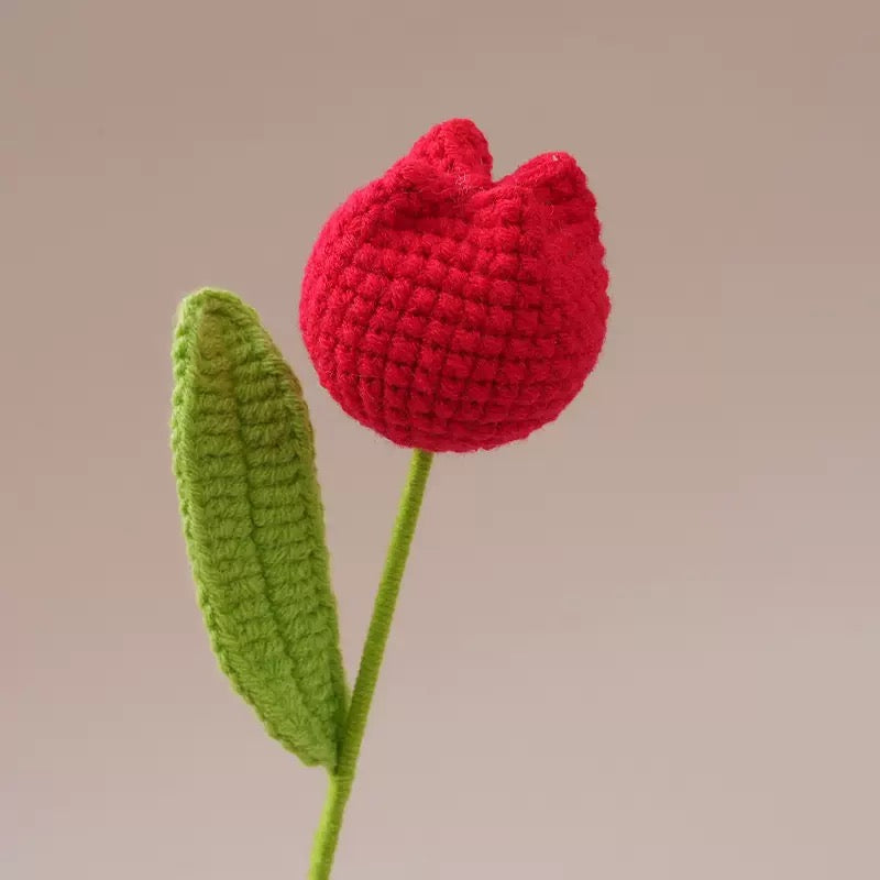 Red Tulip crochet flowers