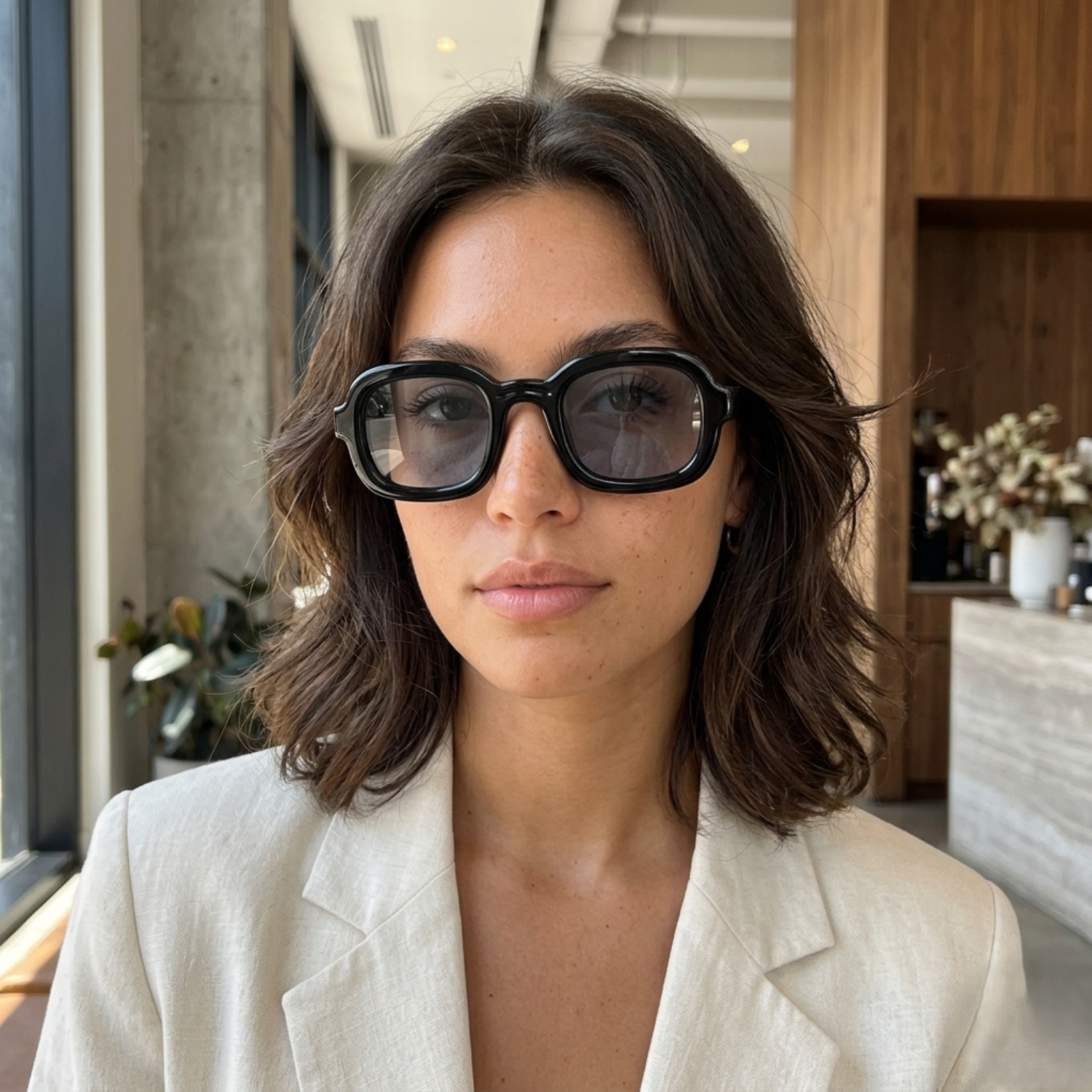 Black Smoke Square Sunglasses JLTG0158