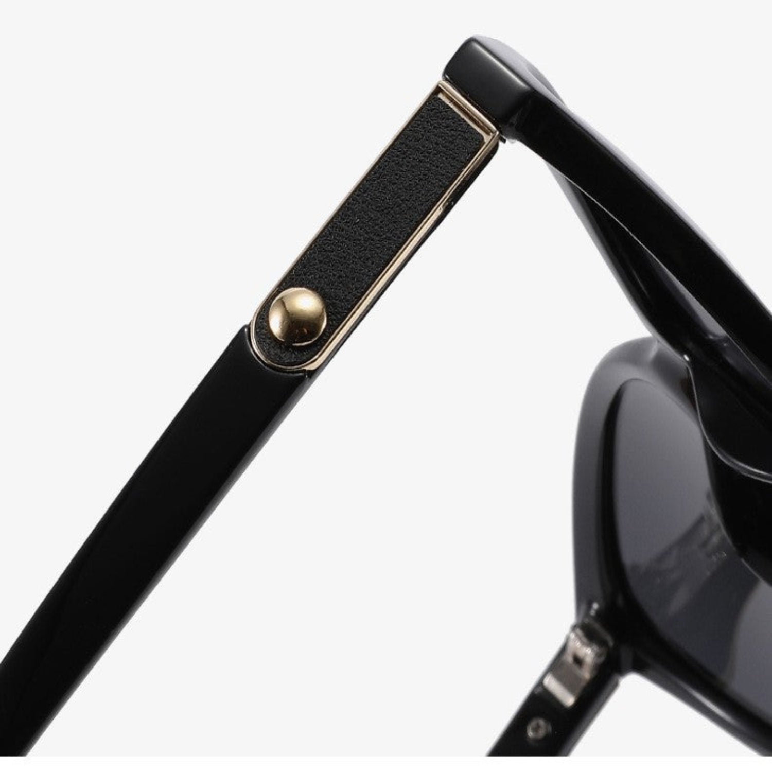 Black Cat-Eye Sunglasses JLTG0229