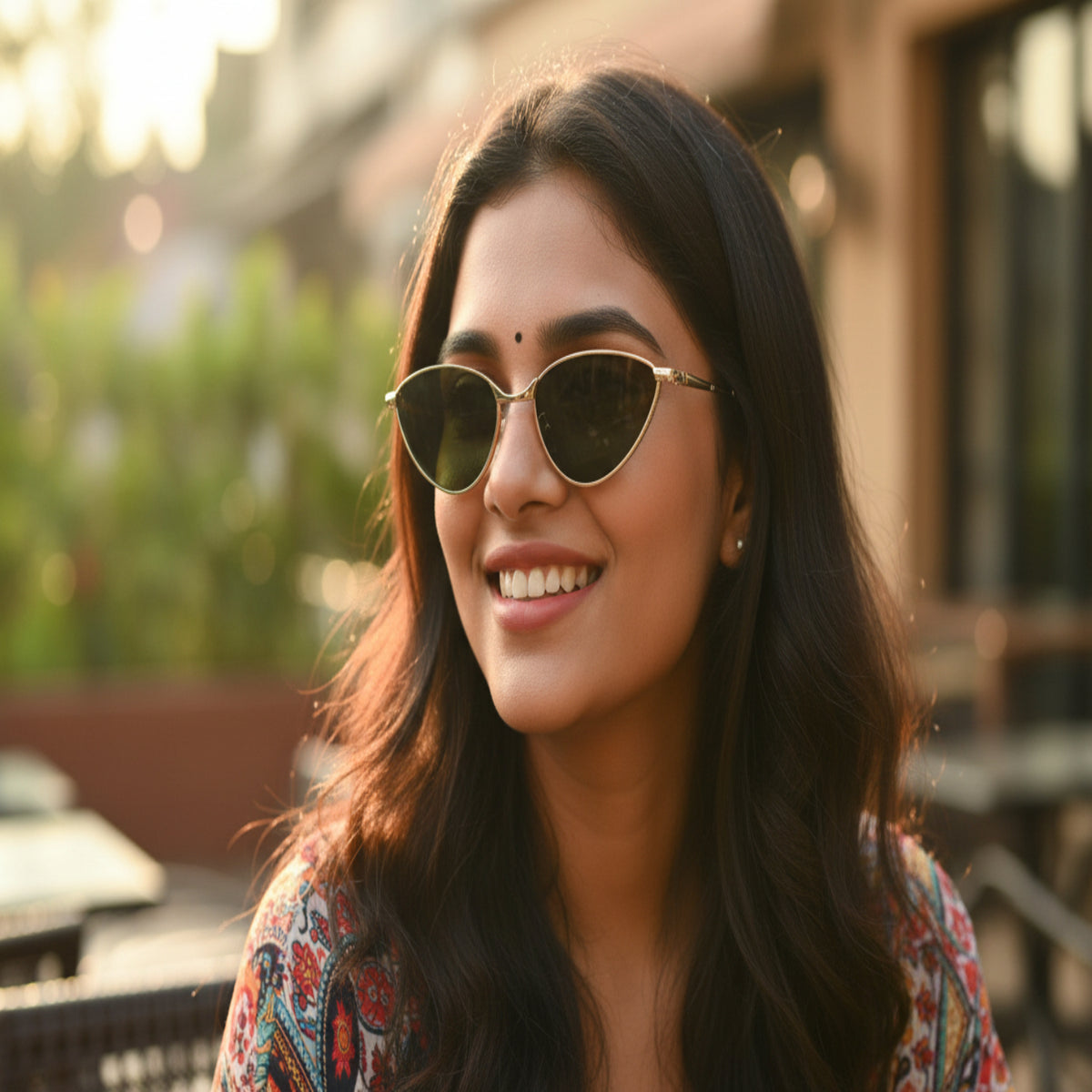 Gold Cat-Eye Green Lens Sunglasses JLTG0283