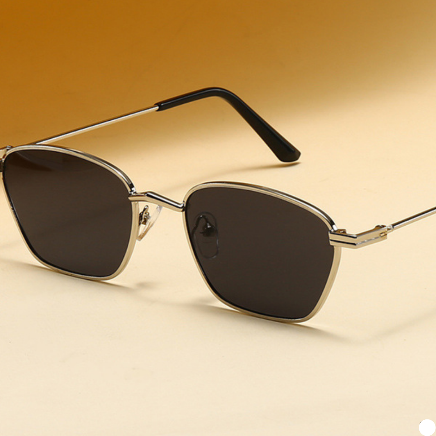 Gold Hexagon Black Gradient Sunglasses JLTG0317
