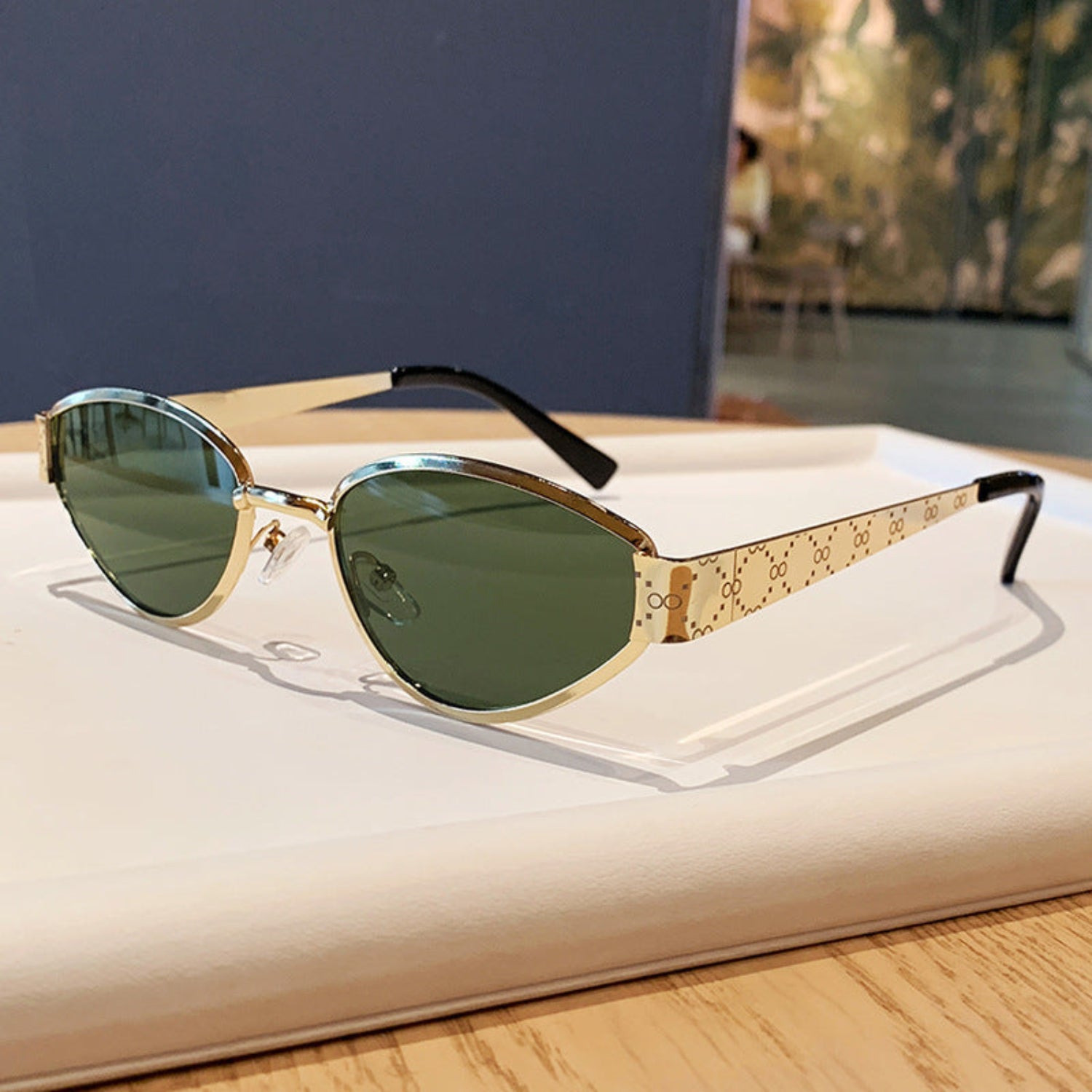 Gold Patterned Temple Green Sunglasses JLTG0374