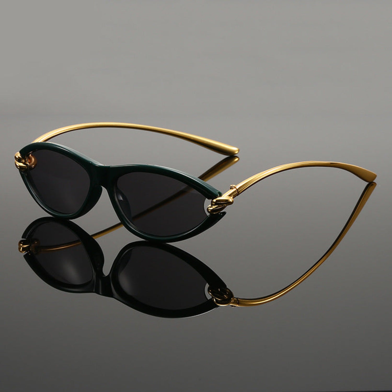 Black Gold Oval Cat Eye JLTG0484
