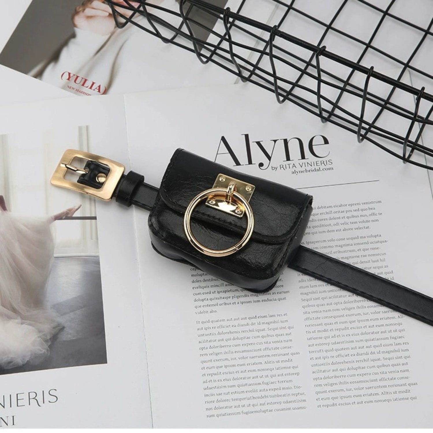 Chic Belt with Ring Pouch JLTHB0357