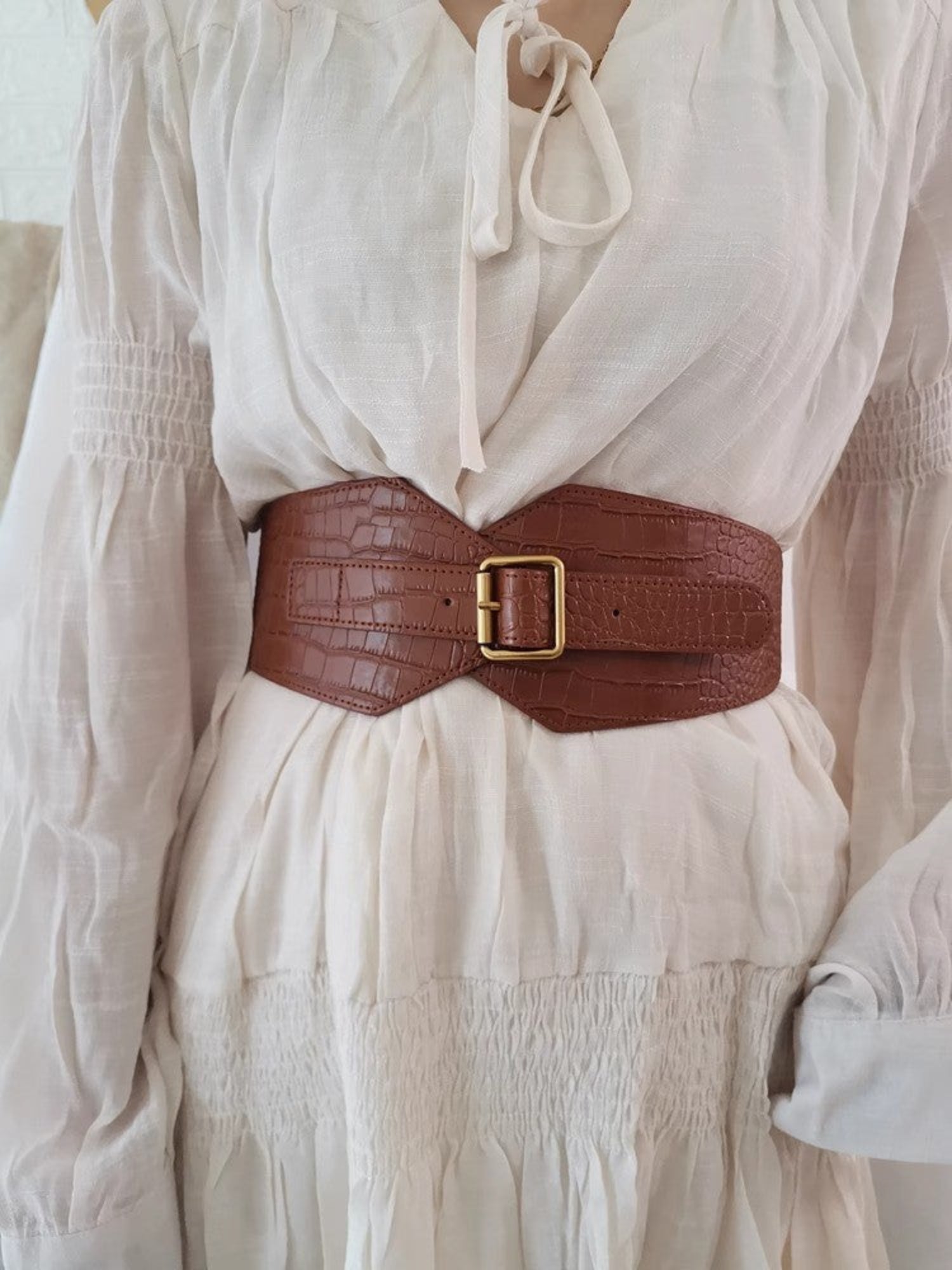 Crocodile Embossed Wide Waist Brown Belt JLTHB0382
