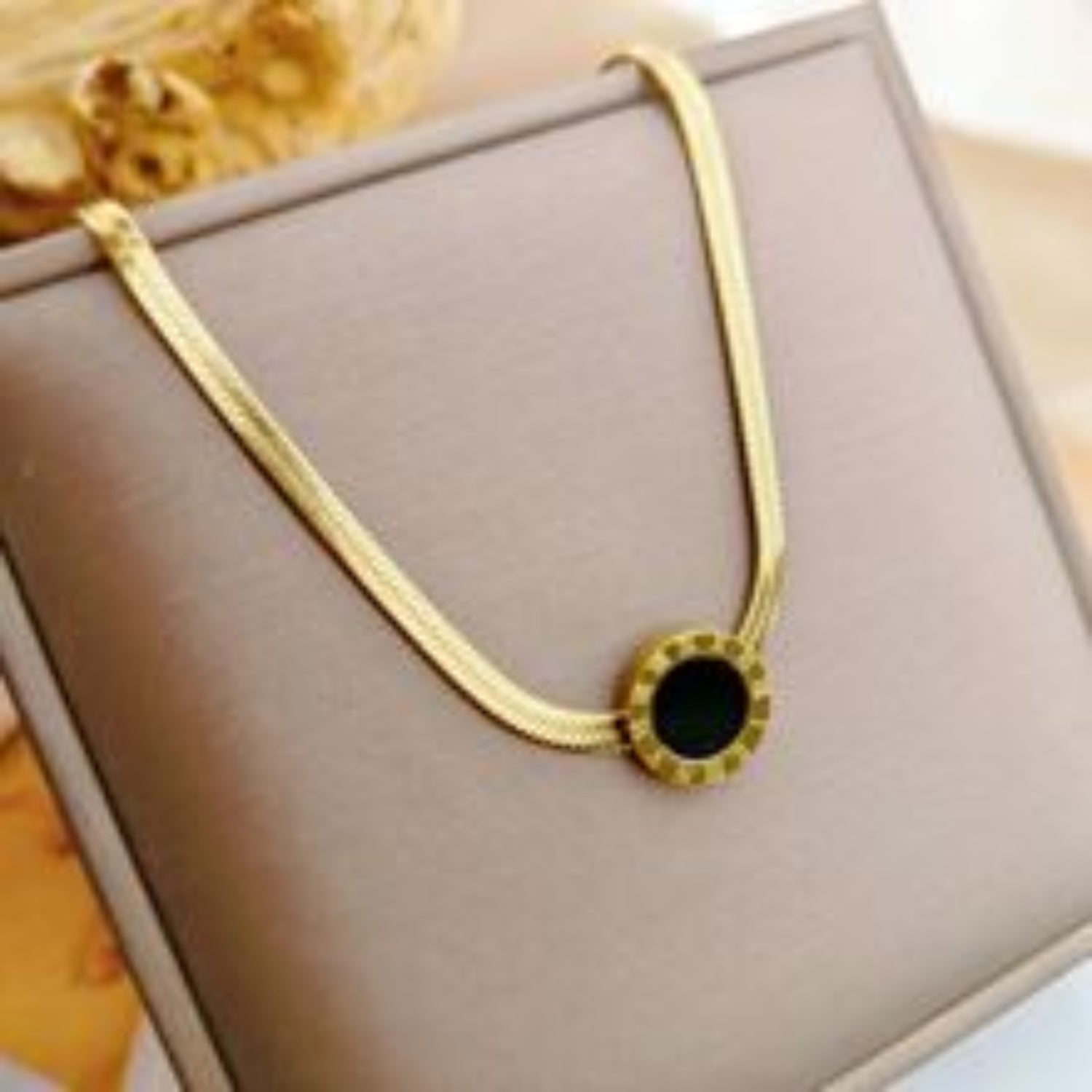 Just lil things Artificial Herringbone Chain Necklace JLTN0853