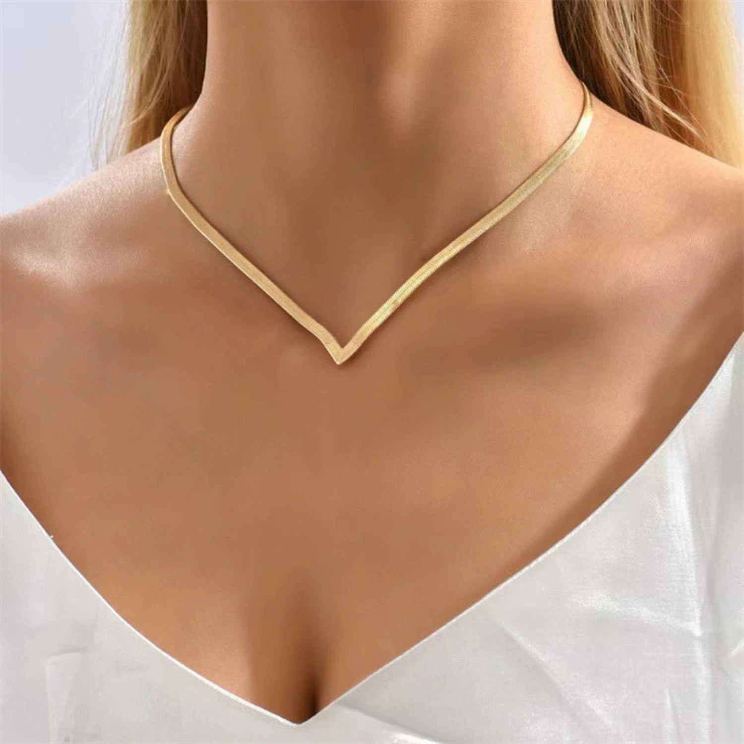 Gold Herringbone Chevron V-Necklace JLTN1738